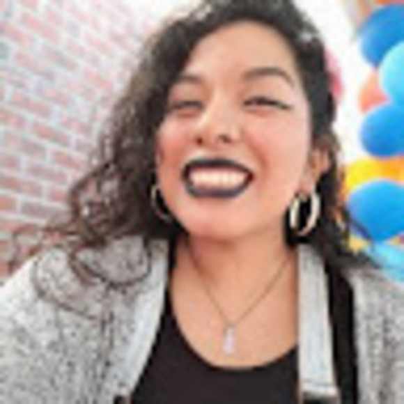 Meet your Posher, Maria - Picture 1 of 1